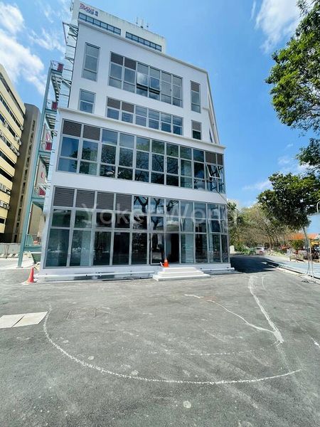 Light Industrial (B1) for Sale in  One Tannery - Image 9